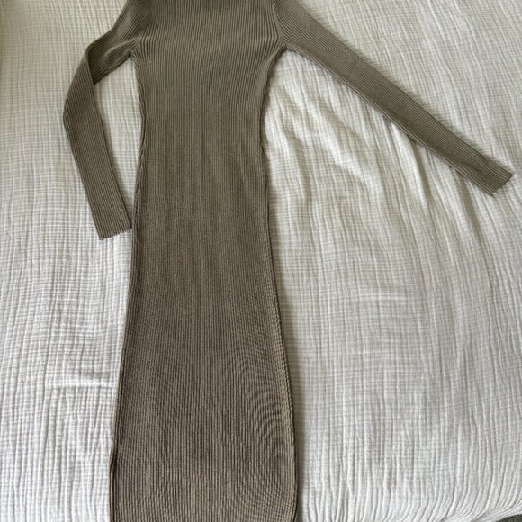 H&M NWT Fitted ribbed sand colored dress scoop neck size XS - Picture 4 of 5